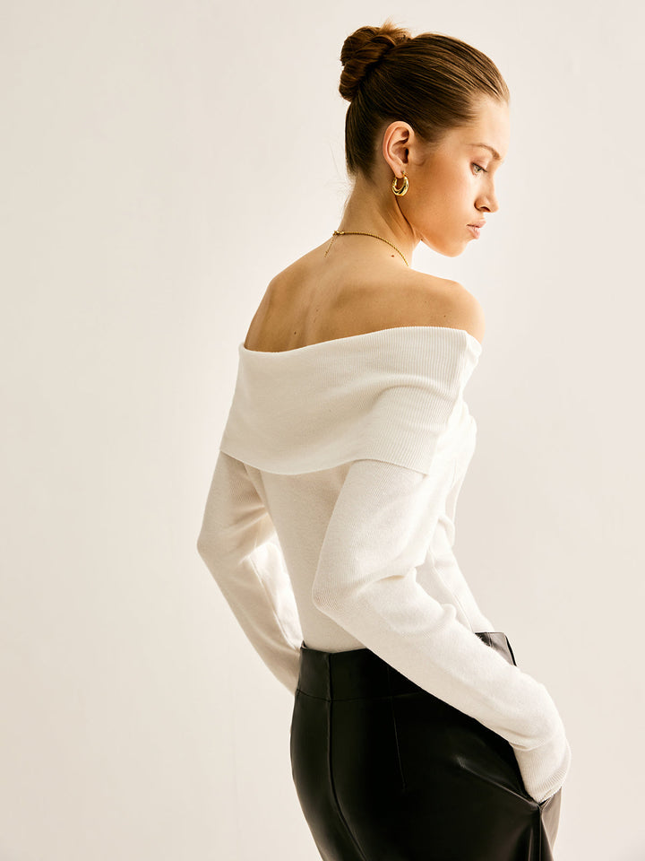 Romance Off-Shoulder Knotted Knit Top