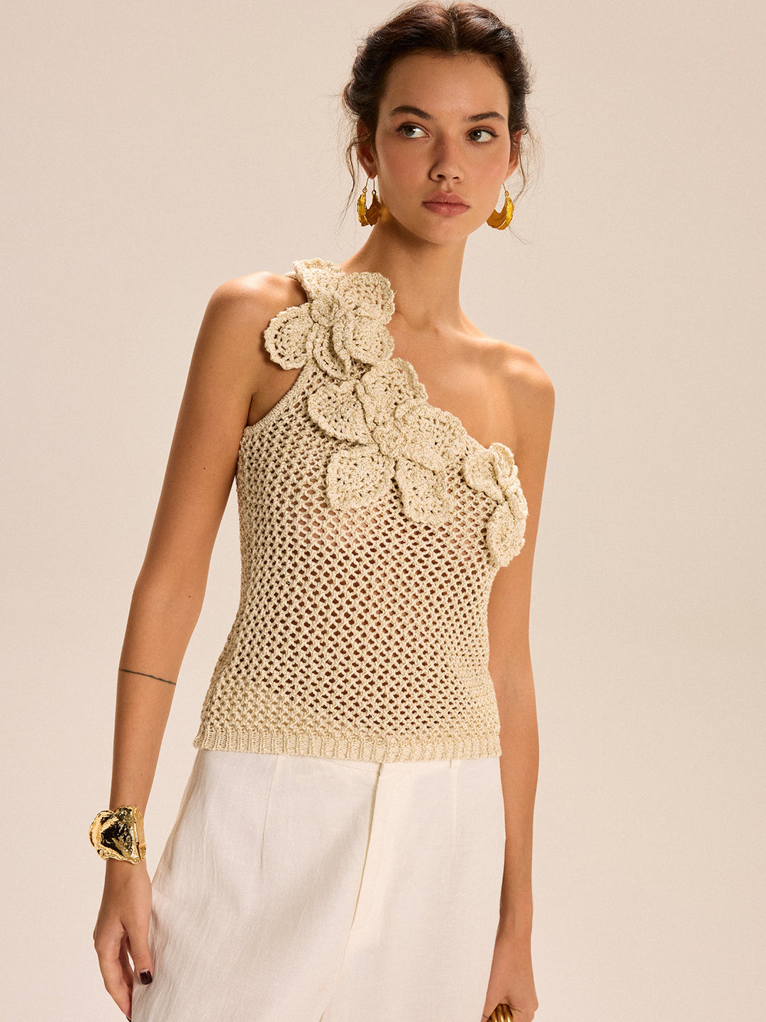 One-Shoulder Floral Crochet Knit Top