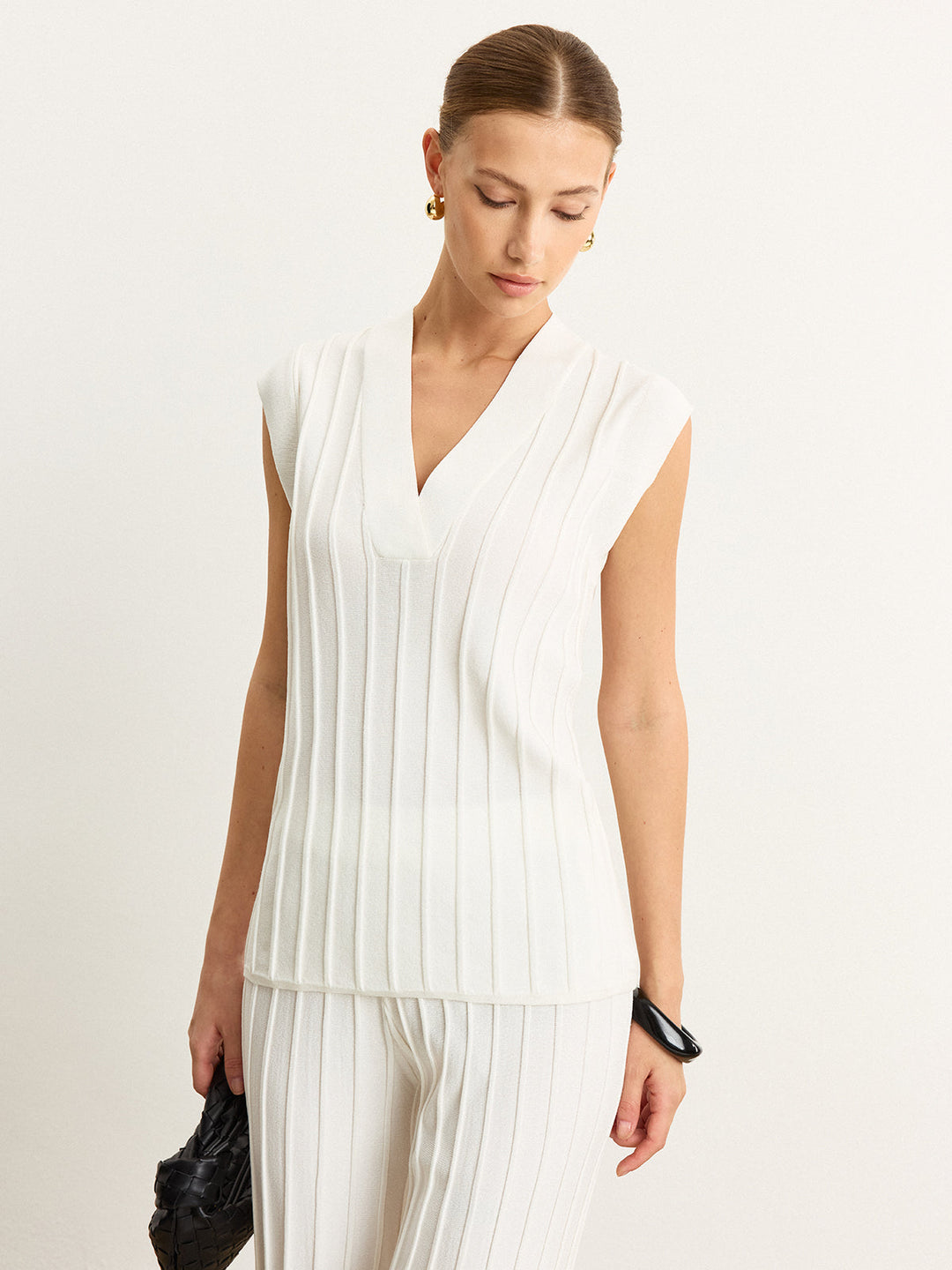 Ribbed Knit V-Neck Tank Top