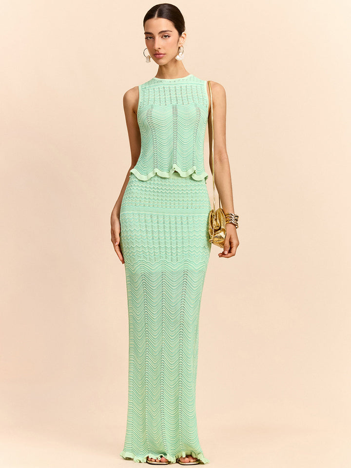 Wave Pattern Sleeveless Knit Top