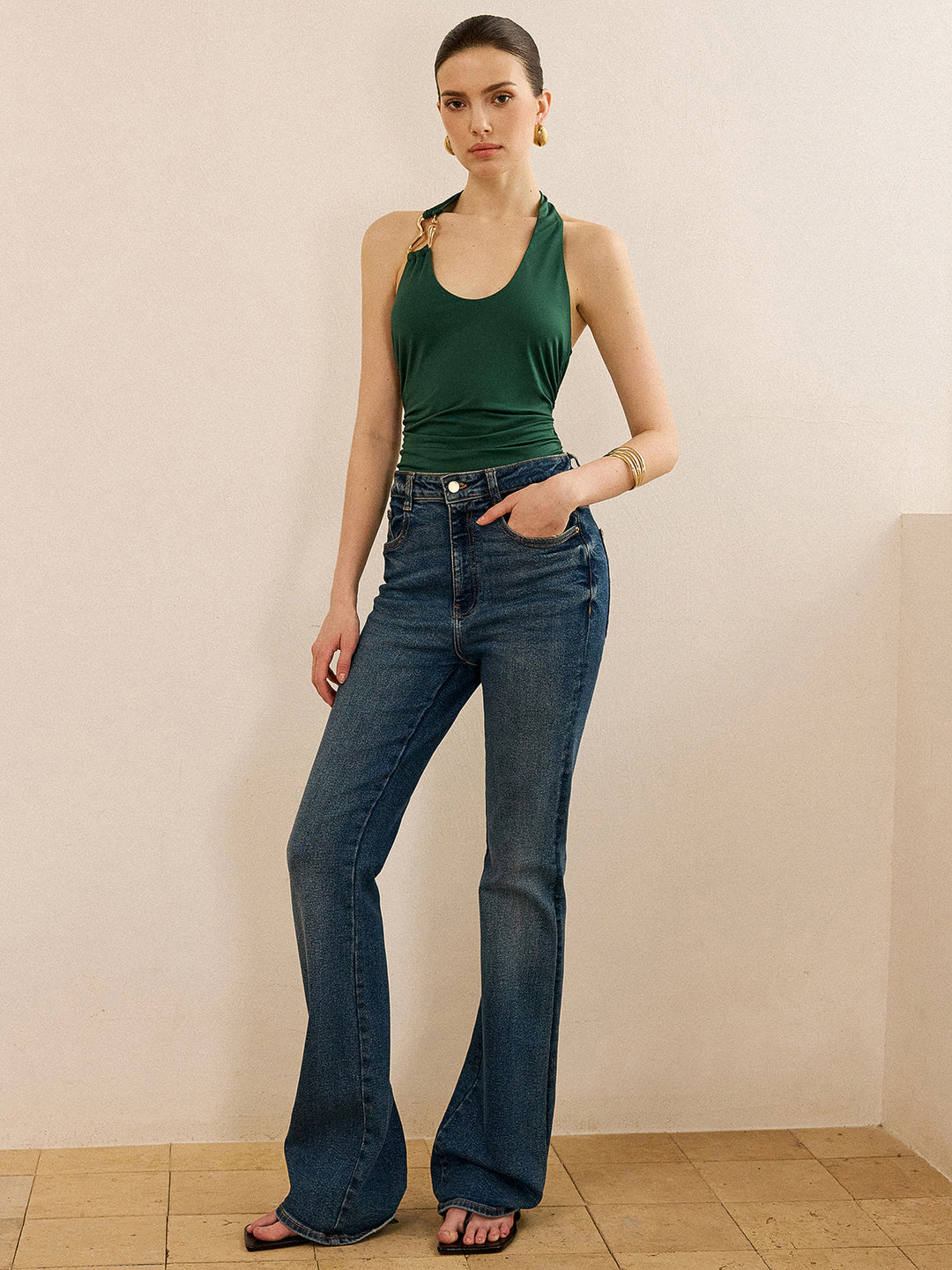 Metal Detailed Halter Neck Backless Top