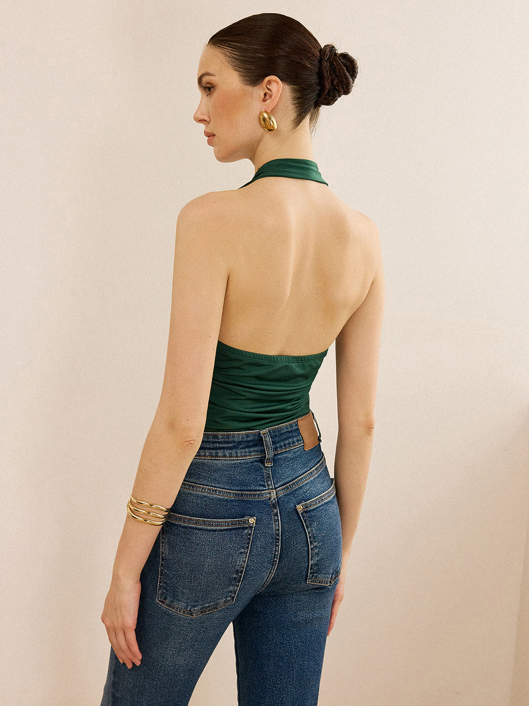 Metal Detailed Halter Neck Backless Top