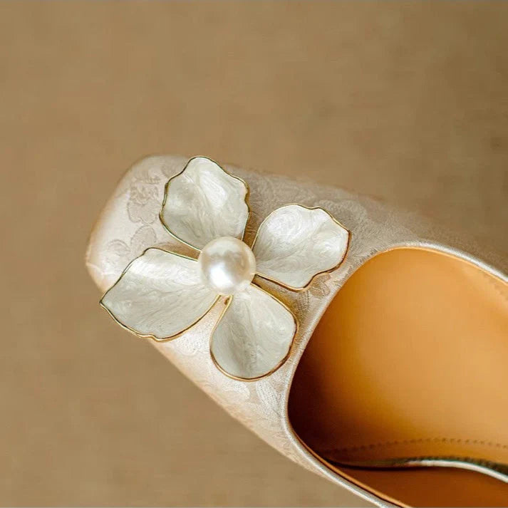 Eloise Elegant Pumps